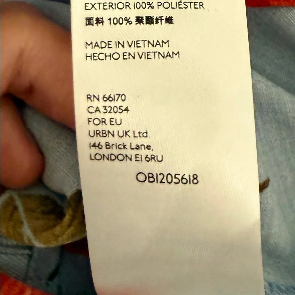 Size medium urban outfitters blue Floral roses Bell Sleeve Romper lace up back - Picture 7 of 7